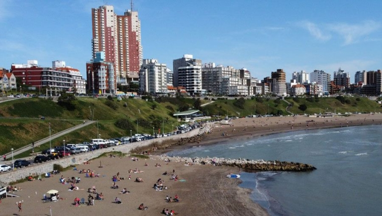 Horror en Mar del Plata encontraron el cuerpo de un hombre en la playa