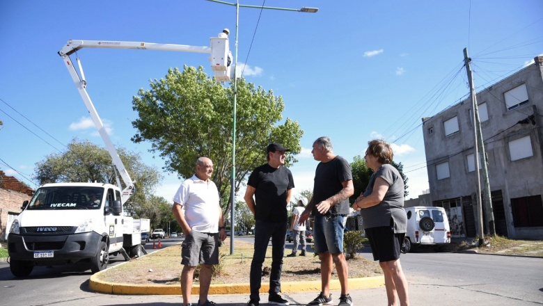Suman nuevas cámaras de seguridad y más luces LED en Altos de San Lorenzo