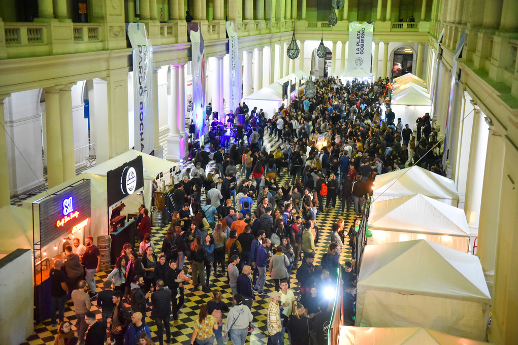 Más de 10 mil personas disfrutaron del Festival de la Cultura Cervecera Platense