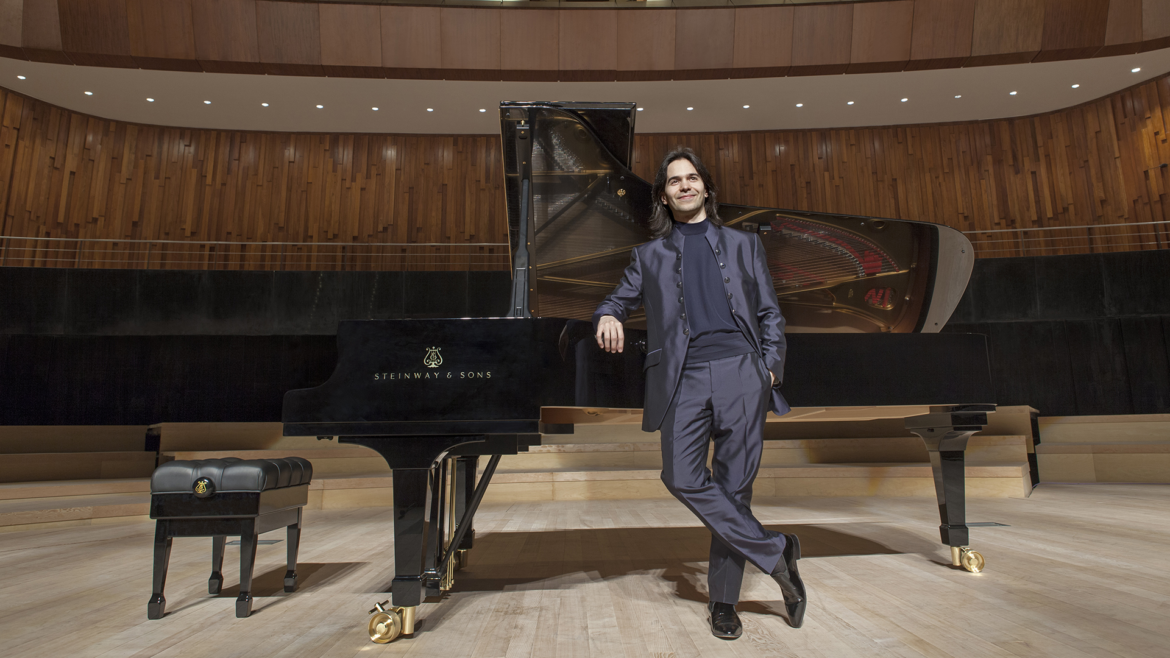 El pianista Horacio Lavandera, este viernes en el CCK y con nueva fecha en el Coliseo