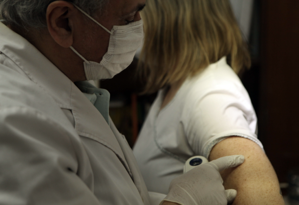 La Plata se suma a la campaña de chequeo de lunares para prevenir el cáncer de piel