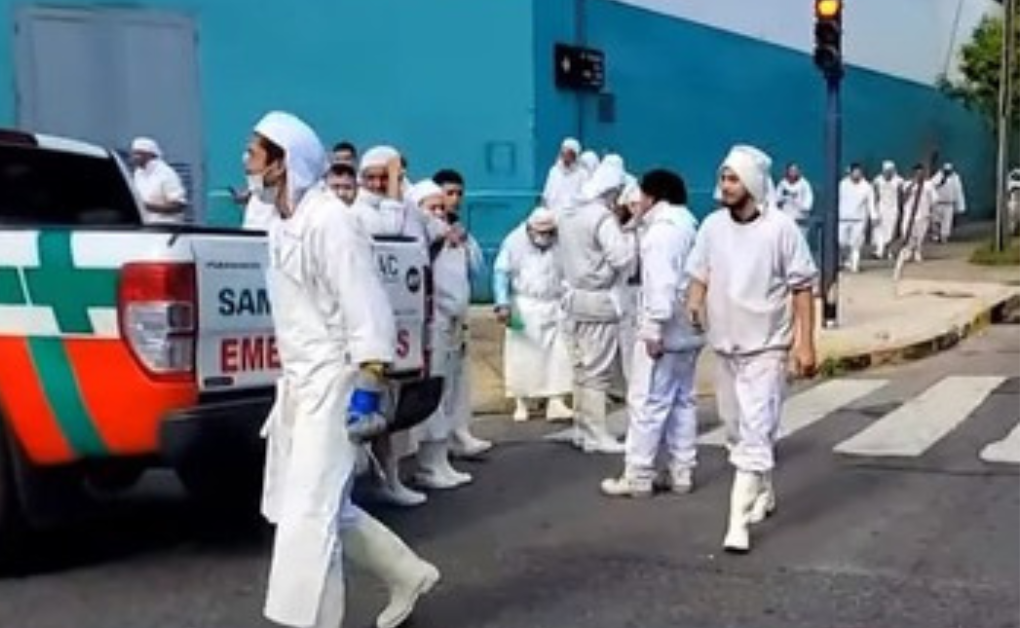 Unos 100 operarios afectados por un presunto escape de amoníaco en el barrio de Barracas