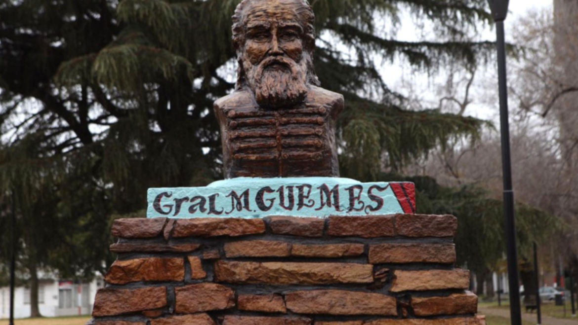 El Municipio finalizó la restauración y puesta en valor del monumento a Güemes