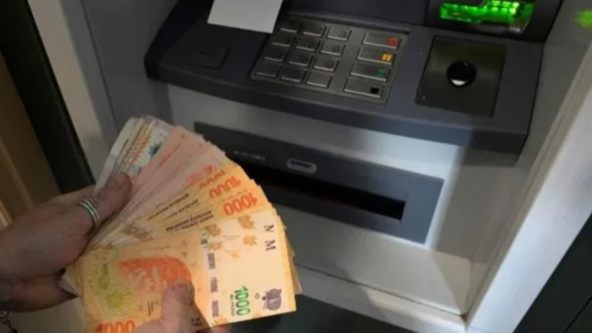 El Banco Central aumentó el límite de extracción en los cajeros automáticos