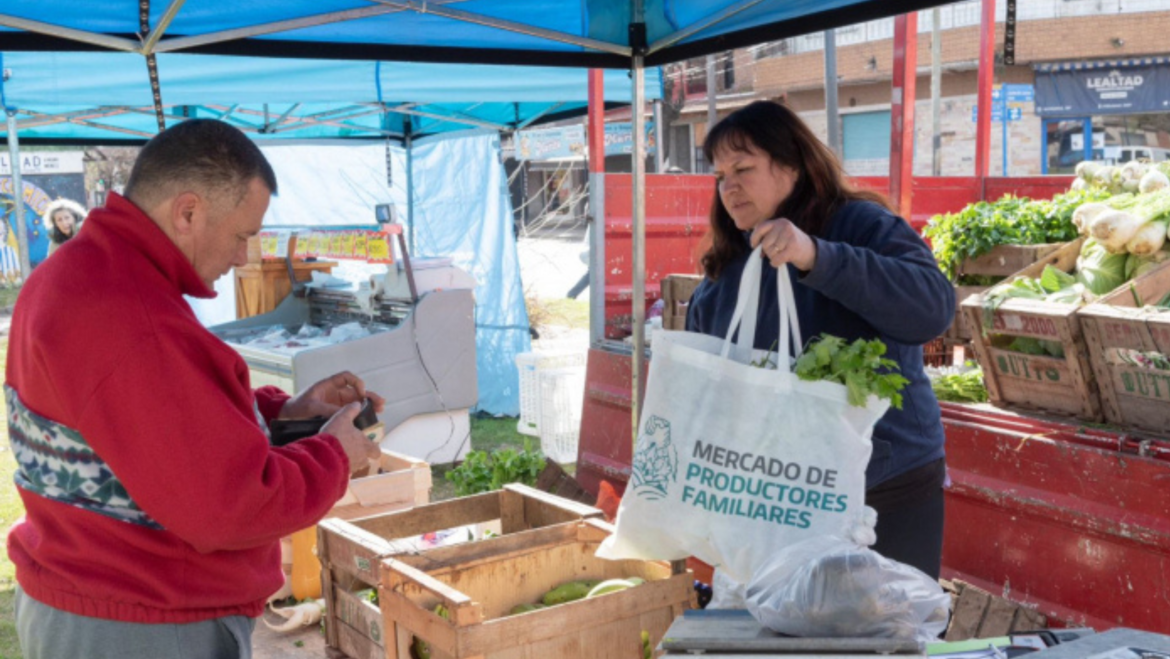 Continúan los mercados de Productores Familiares