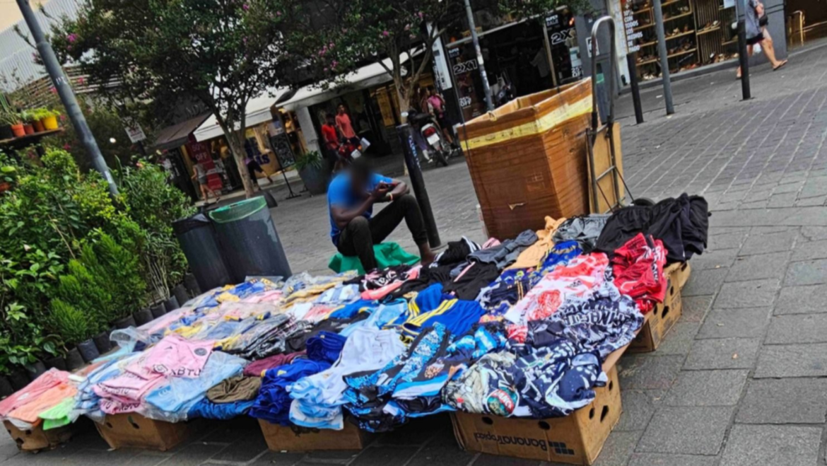 La venta ambulante en La Plata cayó cerca del 80% en los últimos tres meses