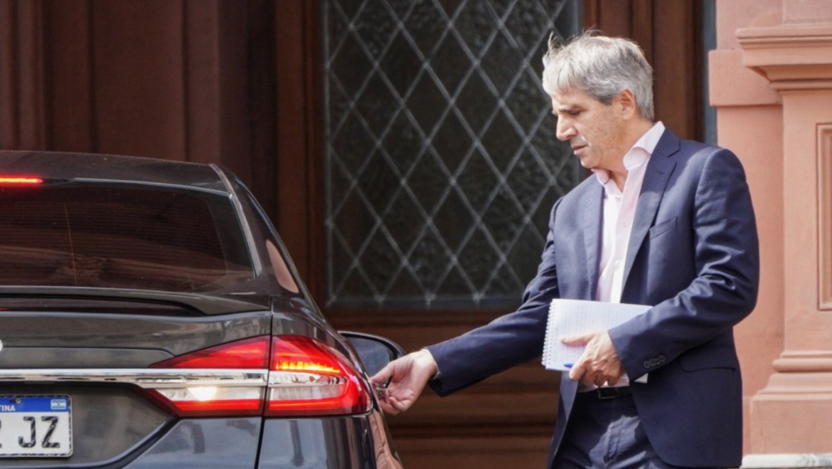 Caputo viaja a la reunión anual del FMI y el Banco Mundial en Washington