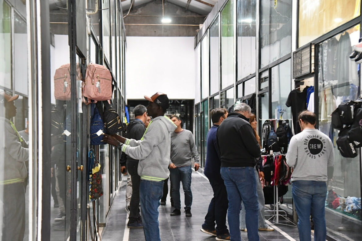 Tras la relocalización de la venta ambulante, ya funcionan los nuevos paseos comerciales