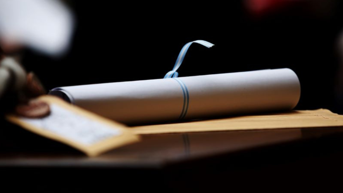 La UNLP distingue a los mejores egresados en todos los niveles