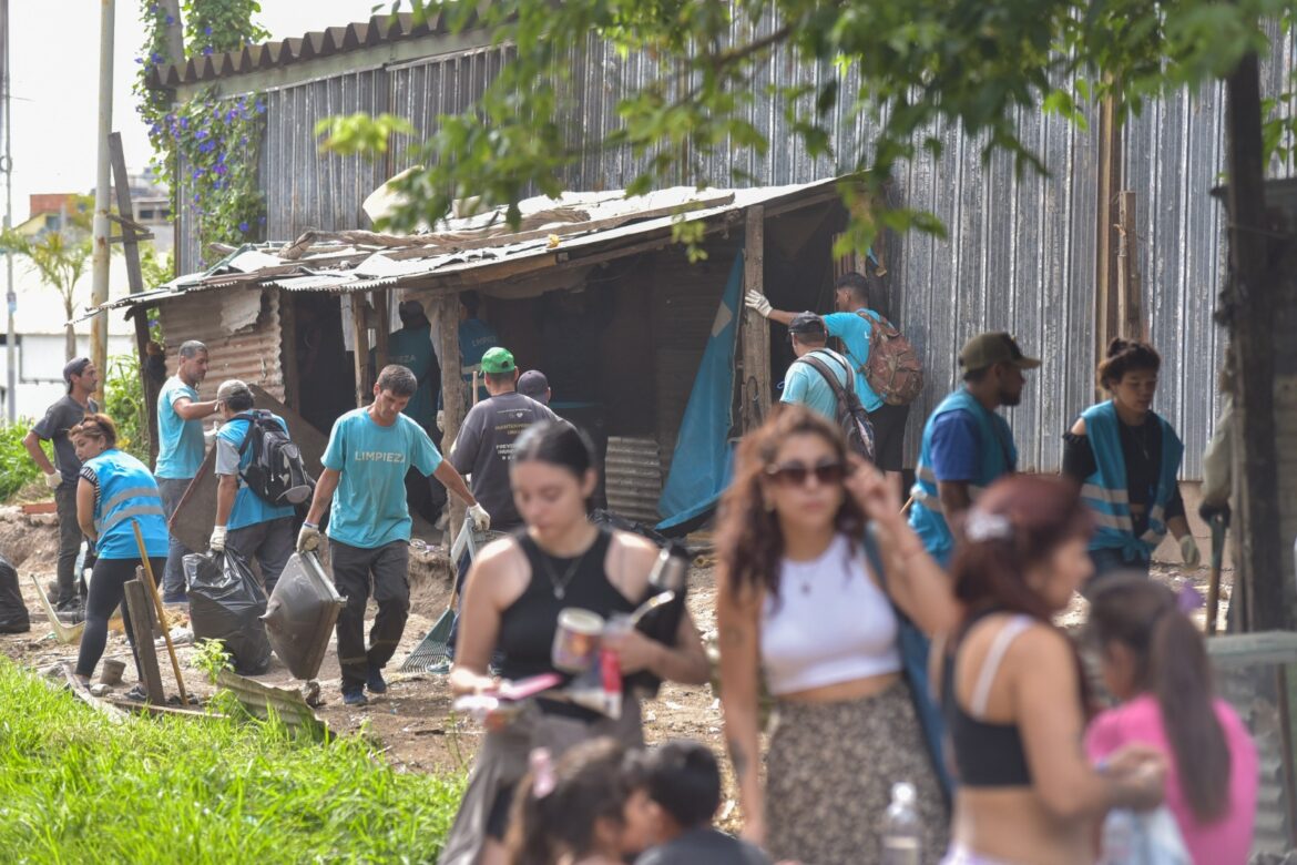Municipio y Provincia avanzan con la relocalización de familias del barrio Las Vías