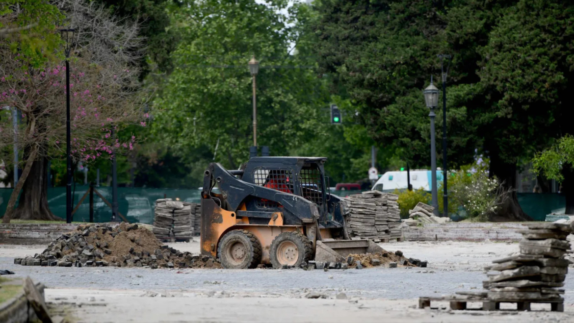 La Municipalidad invertirá $100 mil millones en pavimentación y arreglos de calles