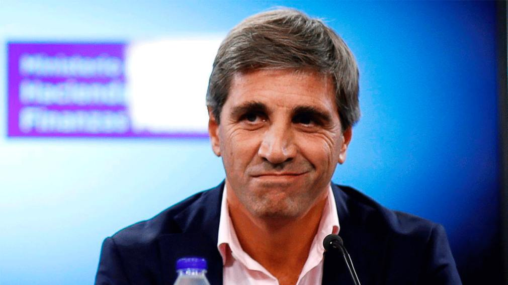 Luis Caputo anunció que se aprobó la primera inversión a través del RIGI