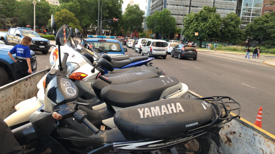La Municipalidad secuestró más de medio centenar de motos que circulaban de forma ilegal