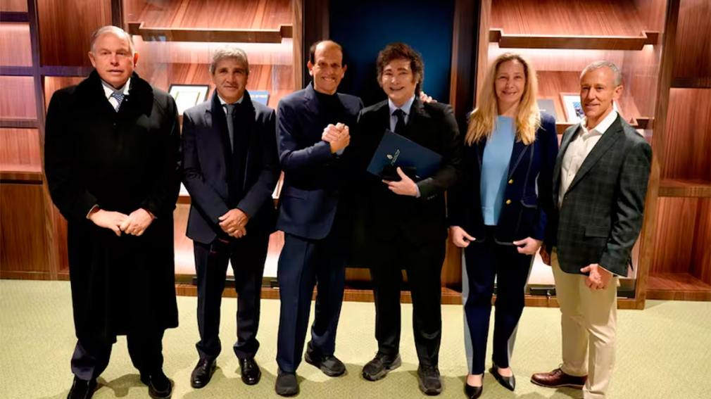 En Washington, Milei propuso a los empresarios que “apuesten por Argentina”