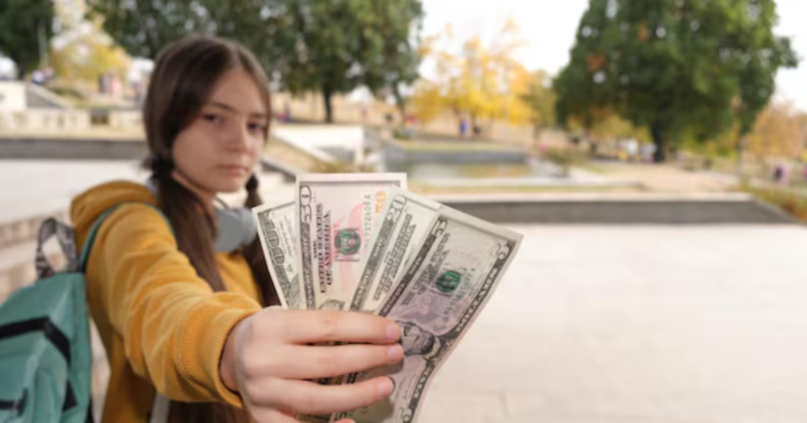 A partir de los 13 años: el Gobierno habilitó a los menores a abrir cuentas bancarias en dólares