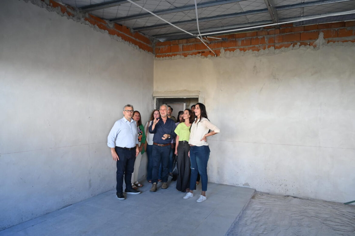 La Municipalidad reactivó obras paralizadas por la gestión anterior en una escuela de Villa Elvira