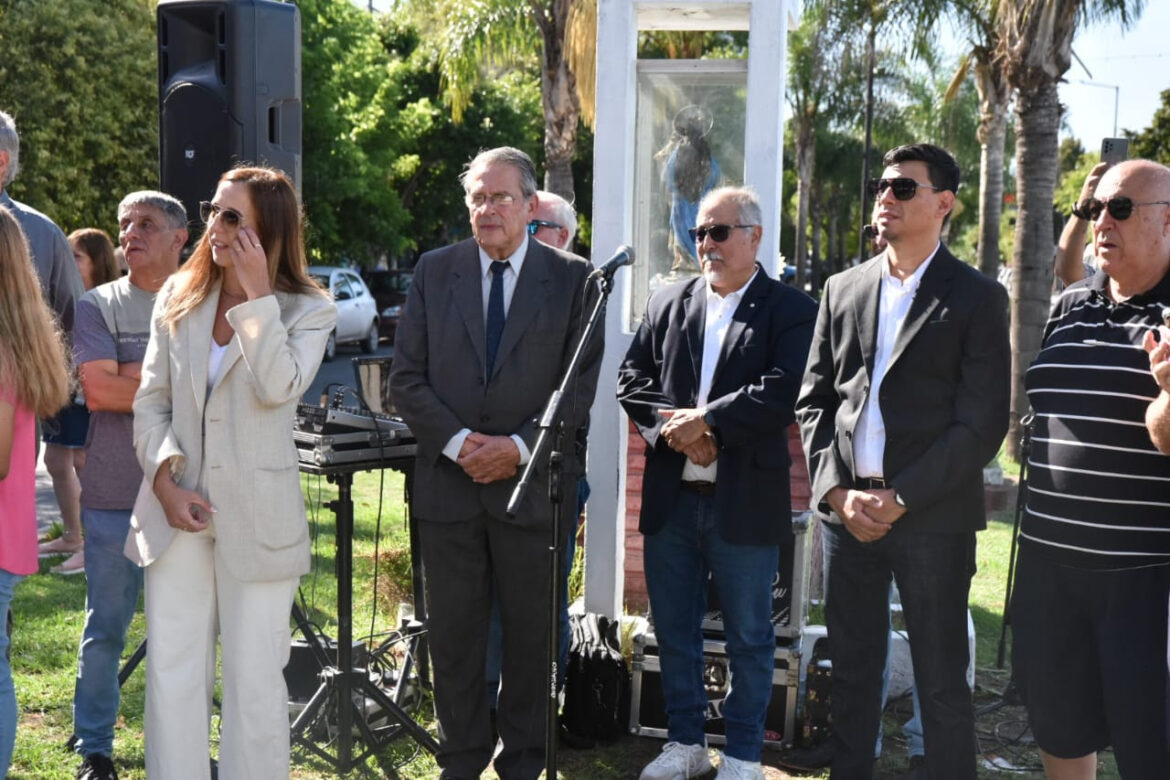 Con un gran festejo, la ciudad celebra el 142° aniversario de Los Hornos
