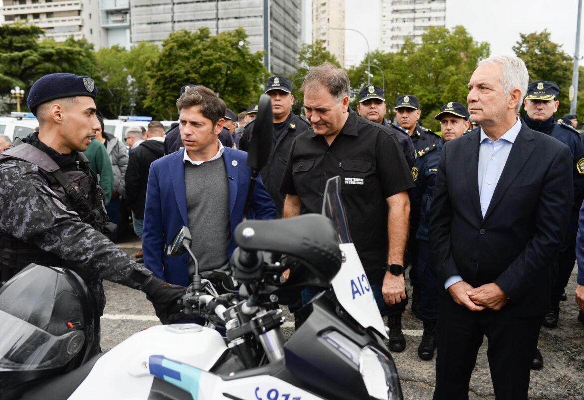 Alak y Kicillof impulsan medidas de seguridad: entrega de móviles, plan municipal y adhesión a la Multiagencia
