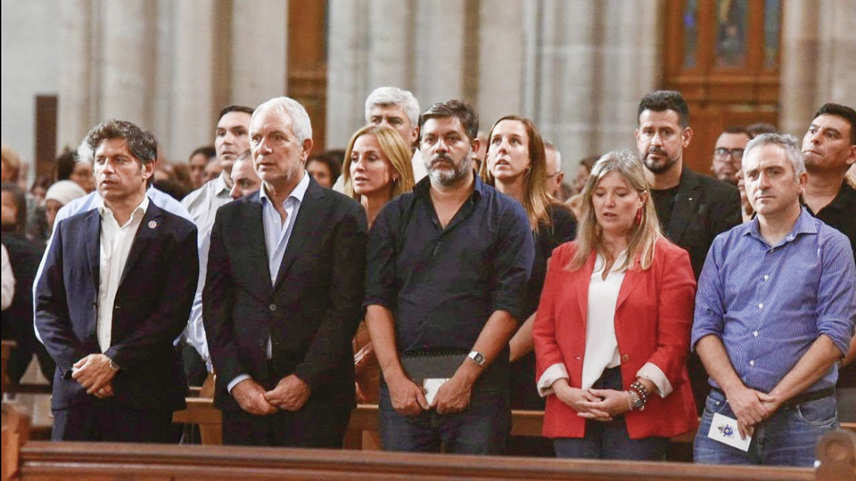El intendente Alak despidió al Papa Francisco con un mensaje de profundo pesar