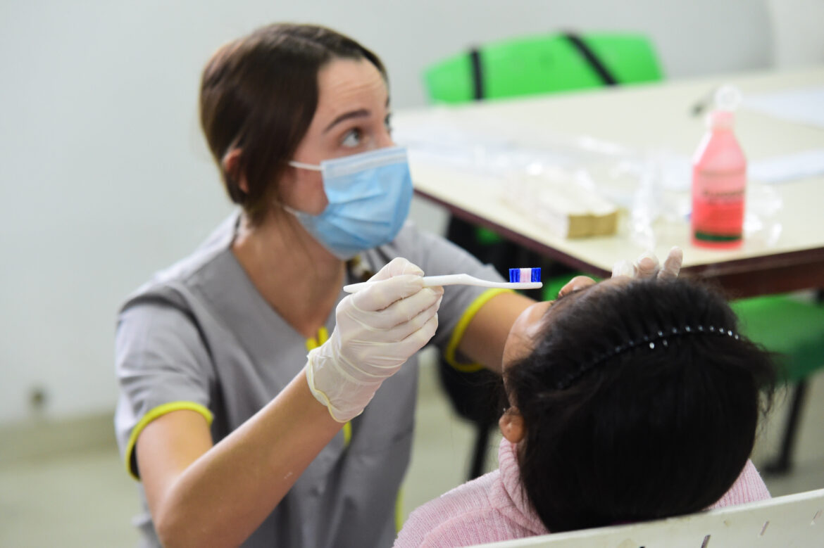 Salud integral: nuevas jornadas con vacunas, chequeos y prevención en barrios platenses