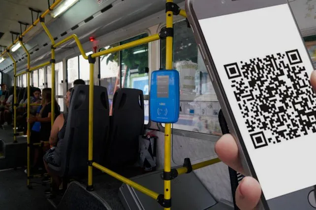 100 mil viajes diarios en colectivos de todo el país ya se pagan con tarjeta y QR a travéz de BNA