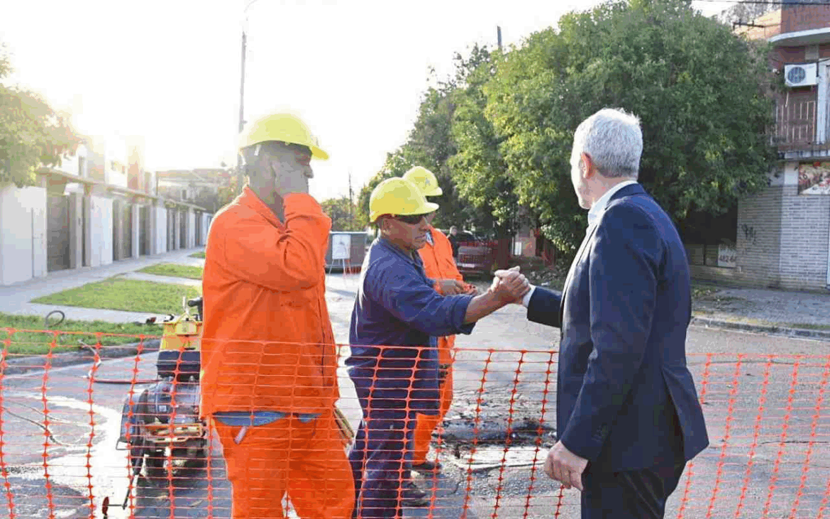 Con nuevo pavimento en Tolosa, Alak amplía el Plan de Obras Públicas en La Plata