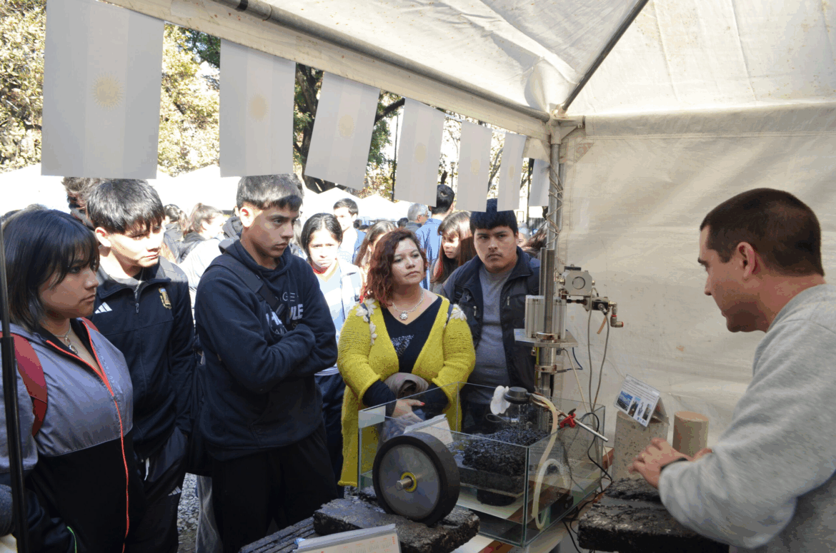 Innovación y tecnología al alcance de todos: se viene la 3ra jornada Ingeniería abre sus puertas a la comunidad