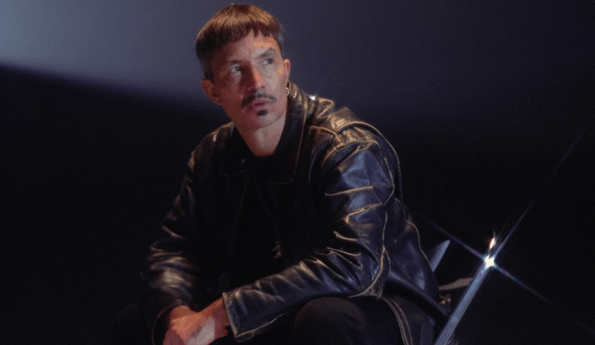 Emmanuel Horvilleur protagoniza un especial de “Rock en el Playón” este sábado