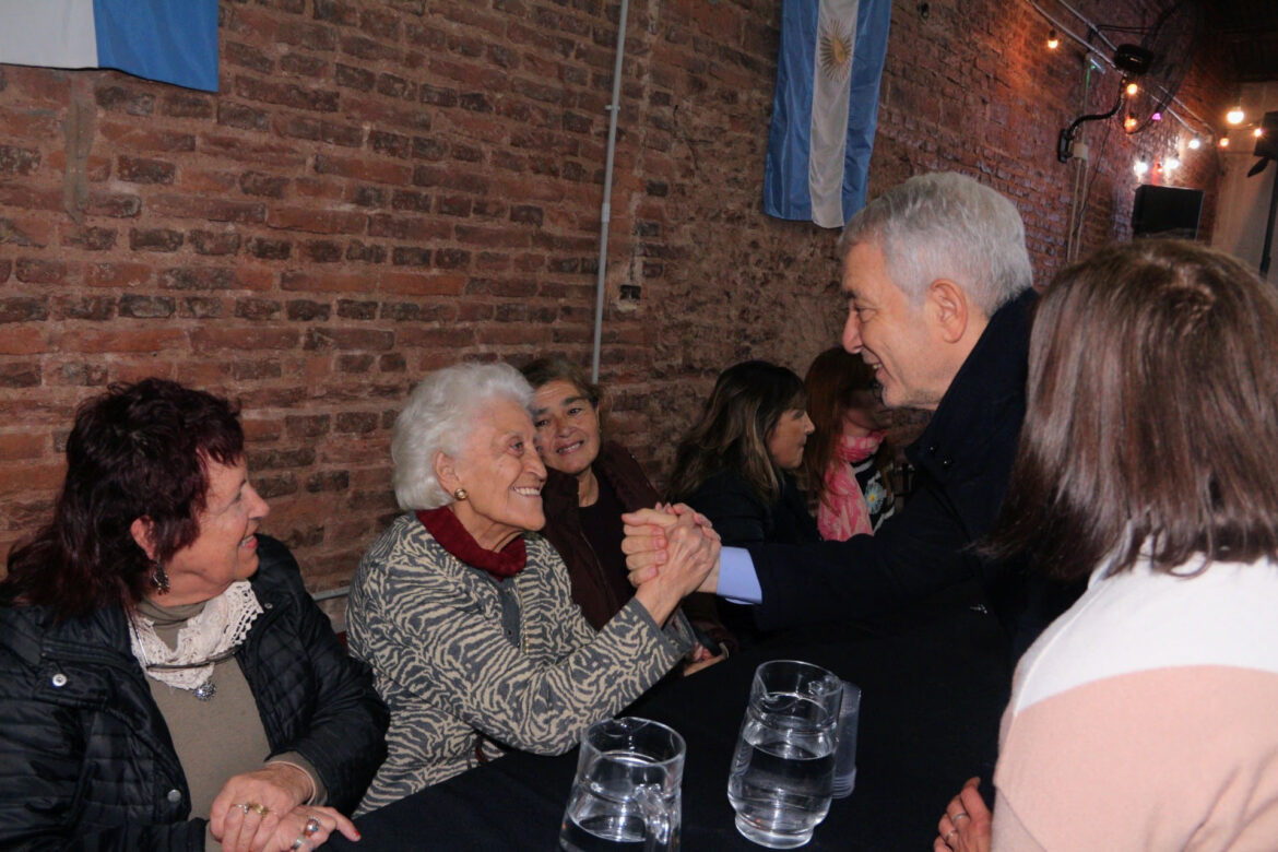 Alak encabezó la Junta Comunal del casco oeste y presentó nuevas obras de infraestructura urbana