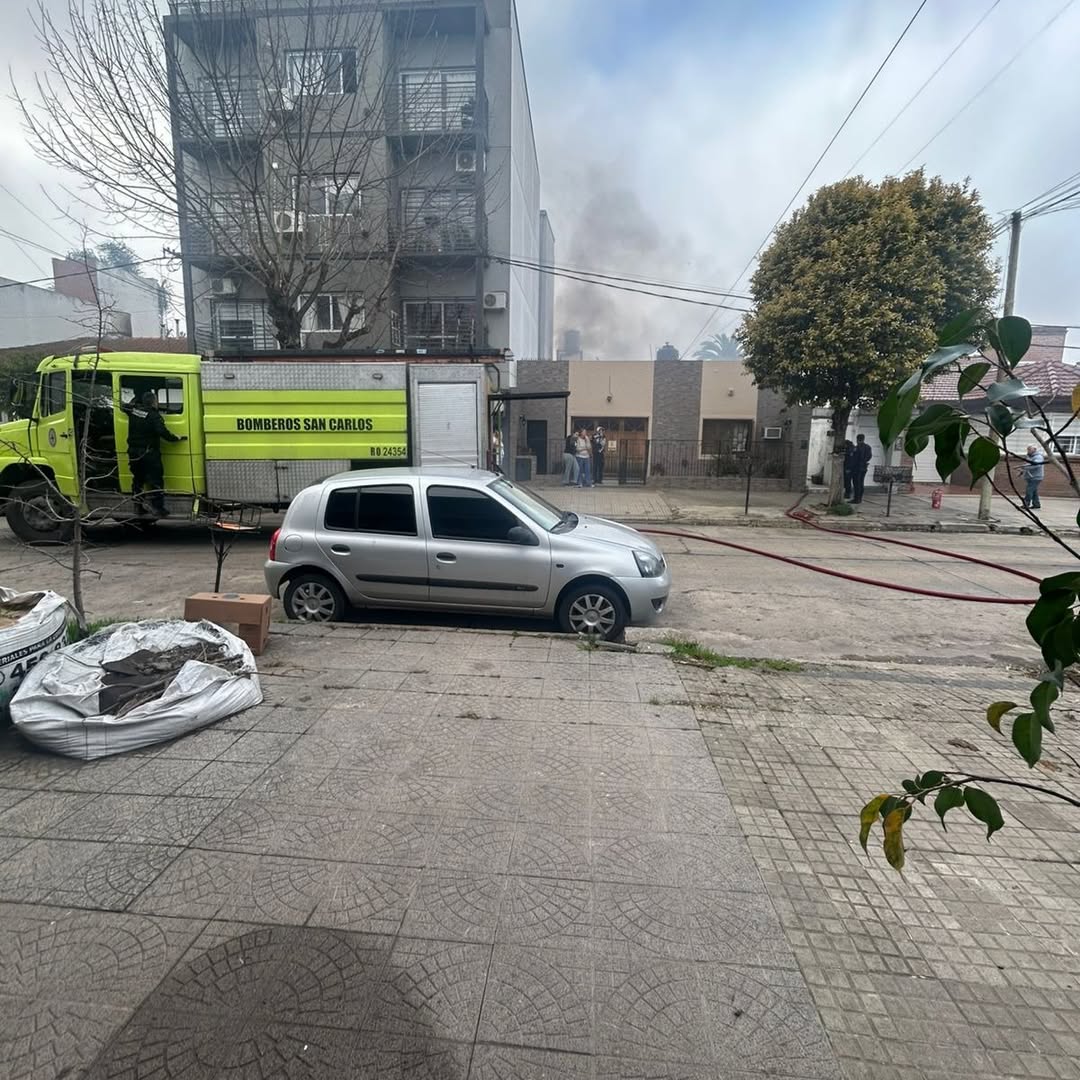 Se incendió una vivienda en el barrio La Loma
