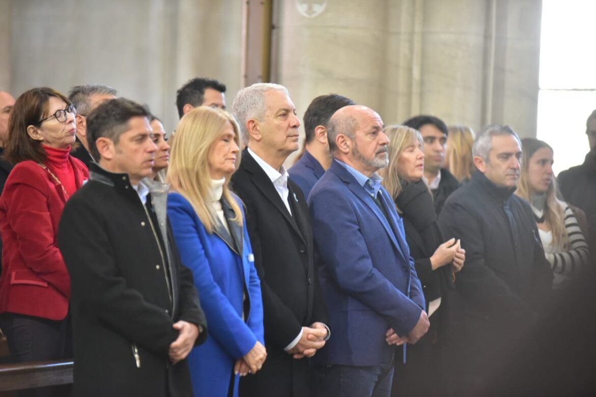 Alak y Kicillof participaron del tedeum por el Día de la Independencia