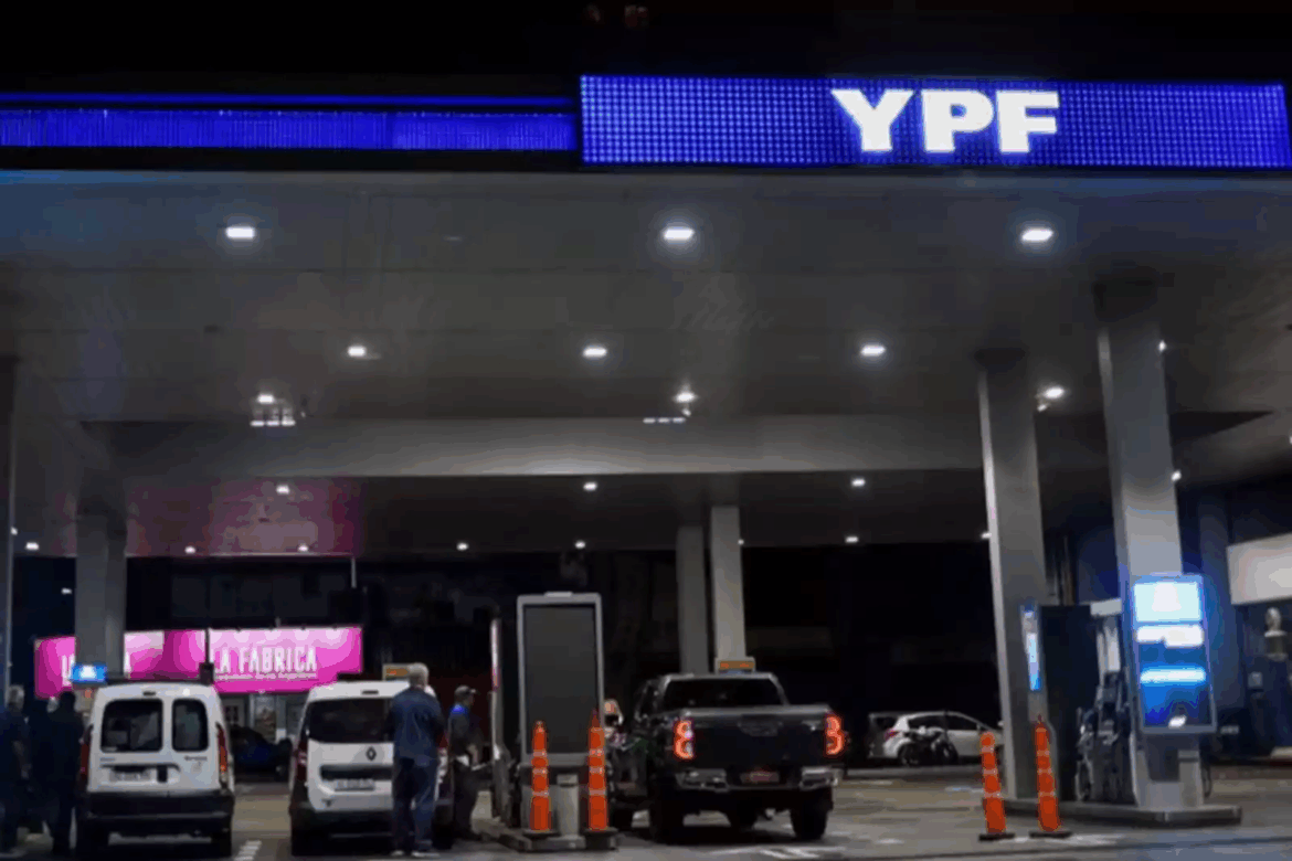 YPF aplicó un nuevo aumento en los combustibles: rige desde esta madrugada