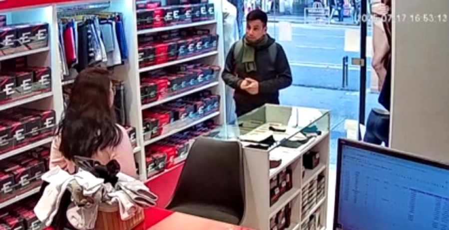 Villa Crespo: un ladrón con “buenos modales” robó un local de ropa