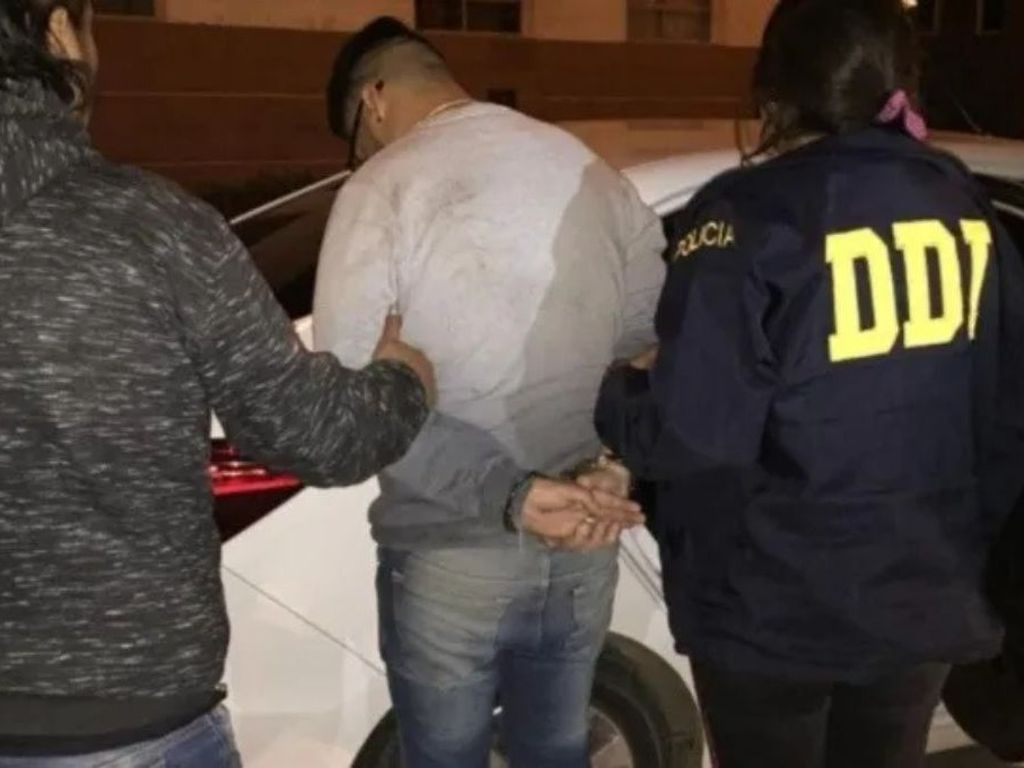 Un hombre resistió a un robo y mató al ladrón a patadas