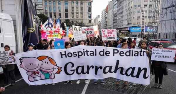En medio de la tensión en el Garrahan el gobierno designó a un nuevo Director Médico