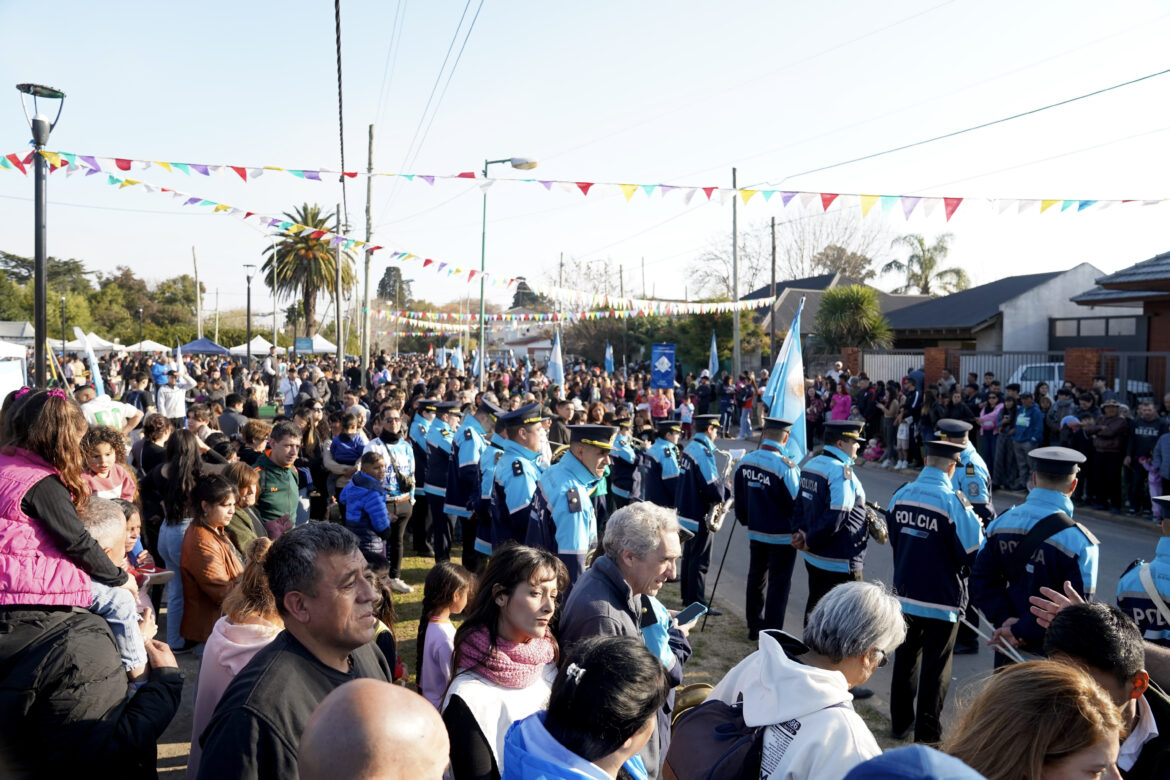 Aniversario de Melchor Romero: miles de vecinos accedieron a trámites y disfrutaron de espectáculos