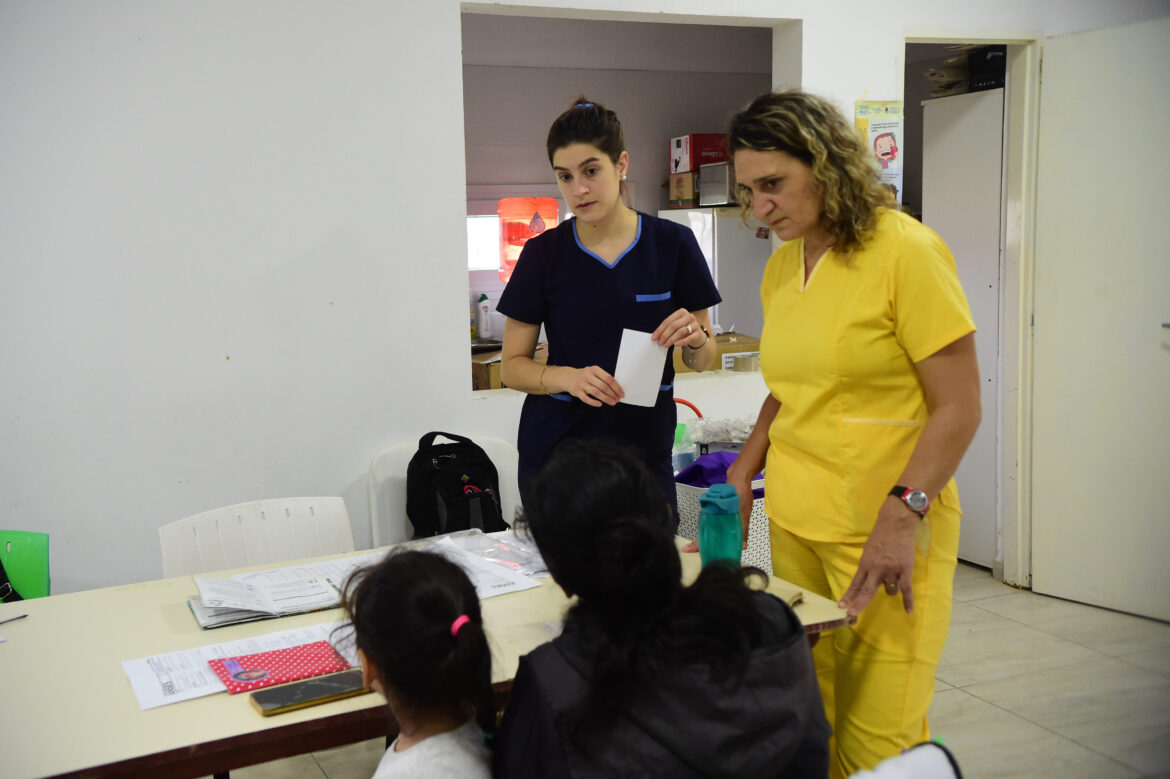 Las jornadas de salud llegan a nuevas zonas del casco, Abasto, Villa Elisa y Gonnet