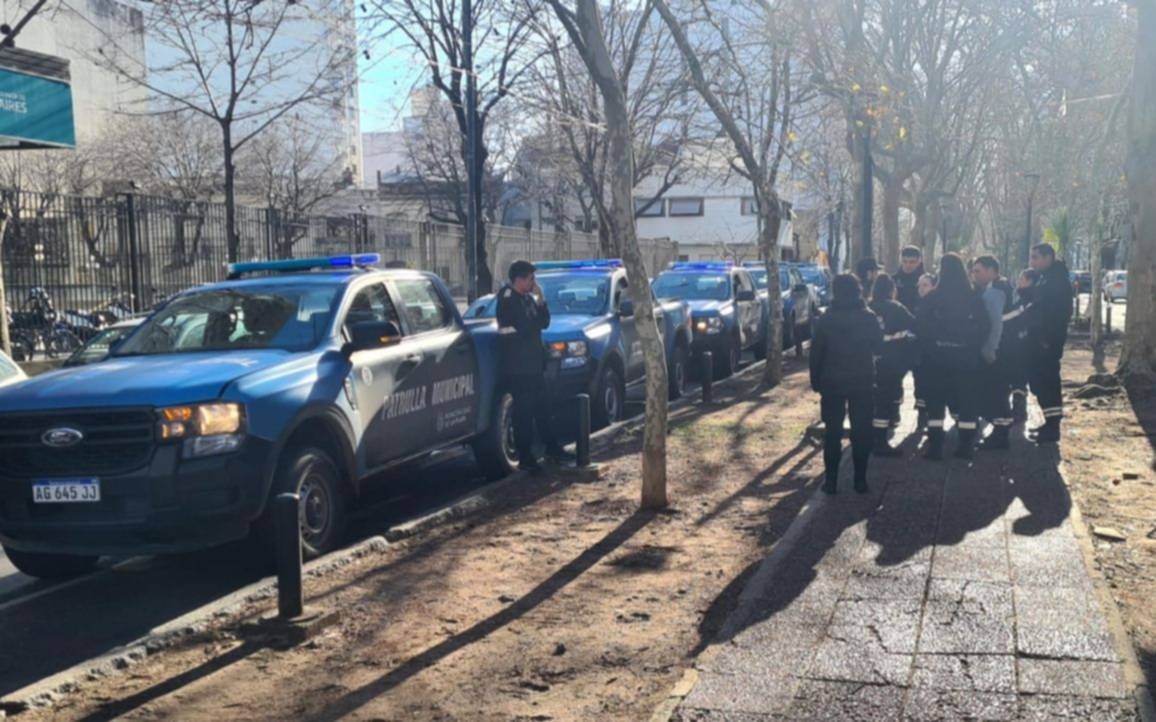 El Municipio refuerza los operativos para erradicar a los “trapitos” del centro de La Plata