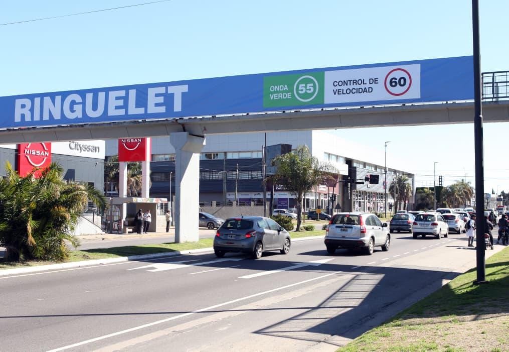 Alak puso en funcionamiento la onda verde en Camino Centenario