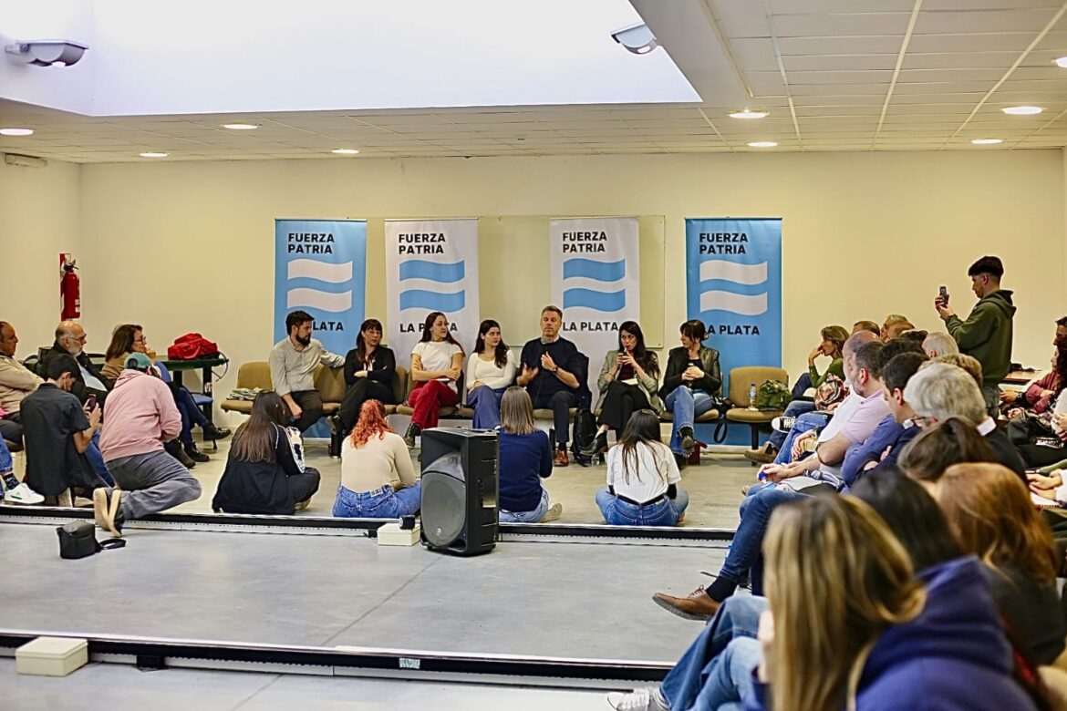 Con respaldo académico y estudiantil, Fuerza Patria profundiza una agenda de gestión con la Universidad