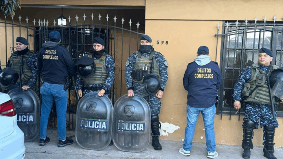 Allanamientos en La Plata: desarticulan una red de explotación sexual que operaba en varias provincias