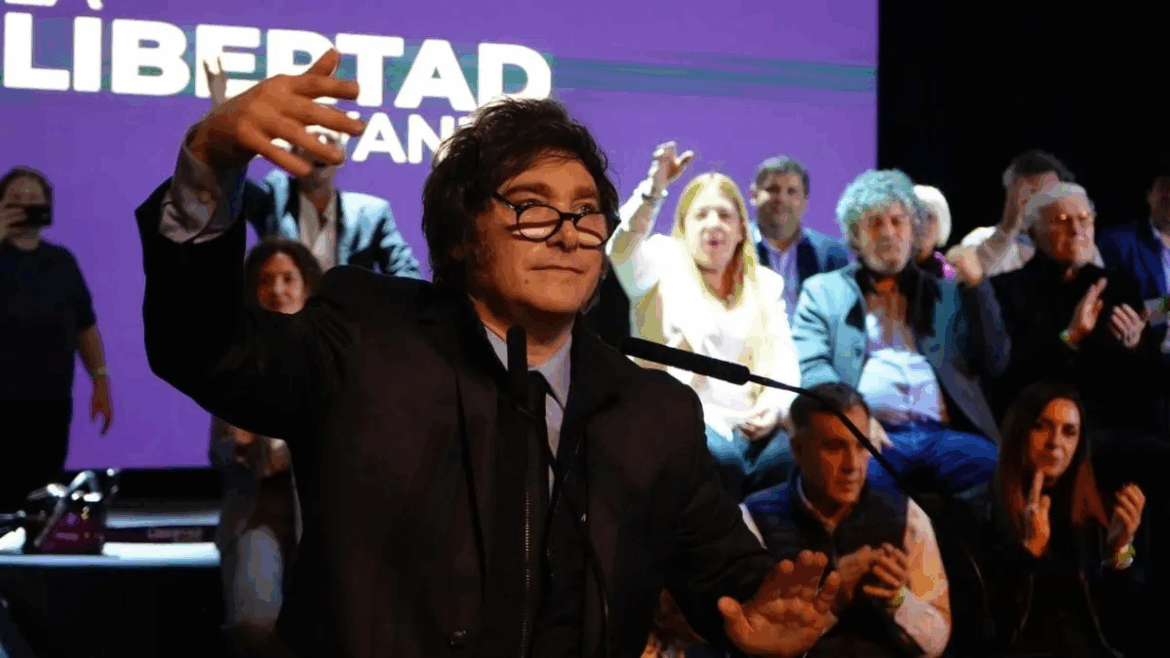 Sin tocar el tema de los audios, Milei endureció su discurso en Junín y prometió “dar la batalla final contra el kirchnerismo”