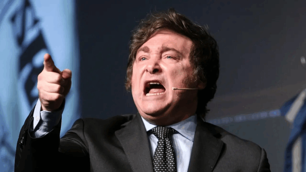 Javier Milei vetó las leyes de aumento a jubilados y de emergencia en discapacidad