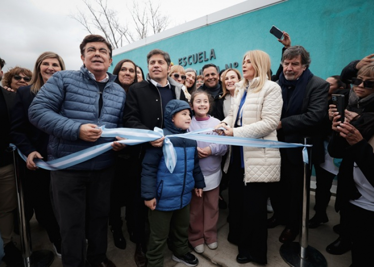 Kicillof: «Milei vino un rato a sacarse una foto, pero no se anima a caminar los barrios de La Matanza»