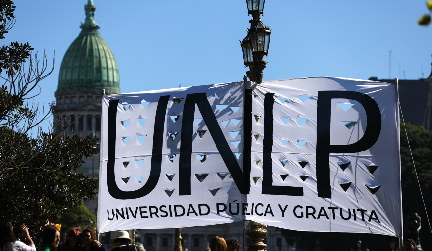 La UNLP convoca a la Marcha Federal por la Ley de Financiamiento Universitario