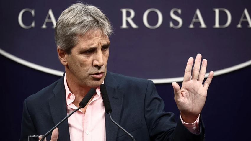 Caputo acusó a la oposición de intentar “voltear al Presidente” tras el rechazo de los vetos en Diputados