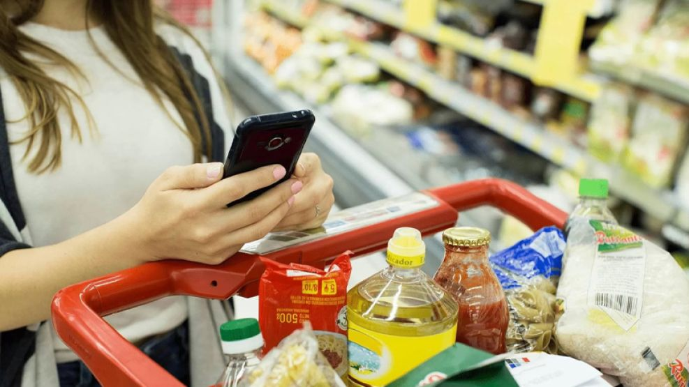 Alimentos y bebidas: nuevos aumentos impulsados por la suba del dólar