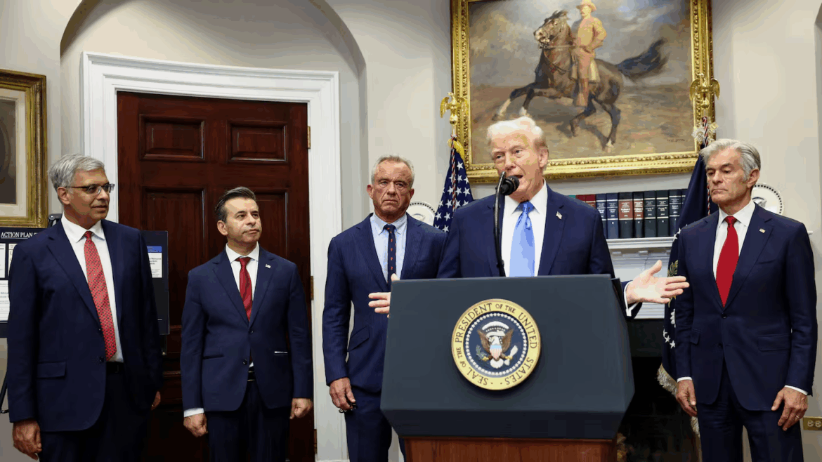 Trump pide limitar el uso de paracetamol en embarazadas por un posible vínculo con el autismo