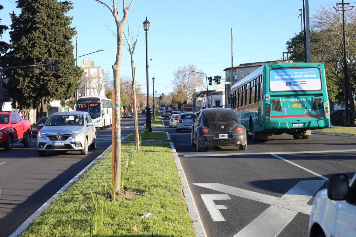 La Municipalidad estableció la “onda verde” en diagonal 74 entre 122 y 1