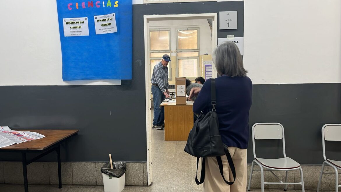 ¡Ya se vota en La Plata!